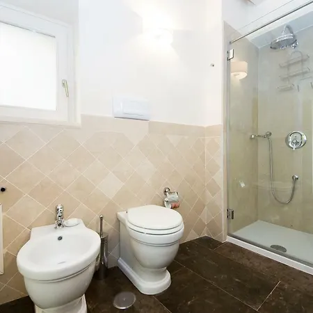Palazzo Alfeo Apartmanhotel Szirakúza