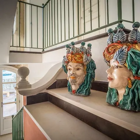 Palazzo Alfeo 4* Syrakuzy
