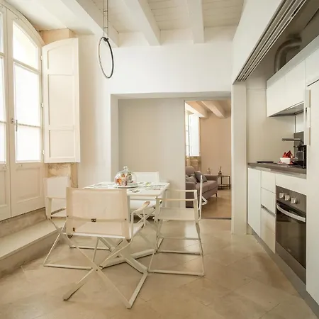 Aparthotel Palazzo Alfeo 4*