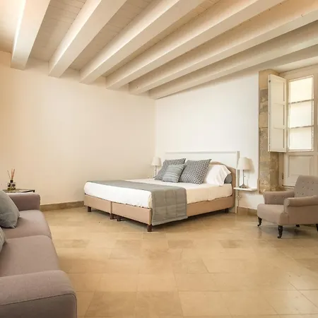 Palazzo Alfeo Syracuse