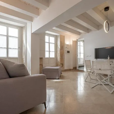 Palazzo Alfeo Aparthotel