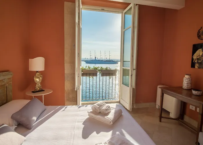 Palazzo Alfeo 4* 锡拉库扎