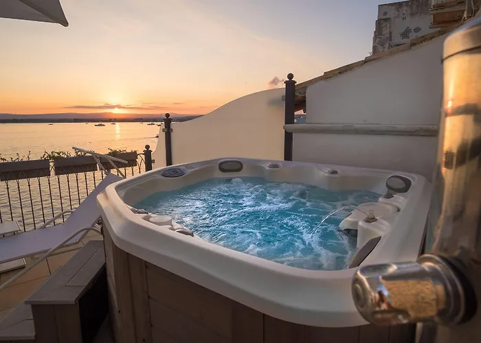 Palazzo Alfeo 公寓式酒店 锡拉库扎