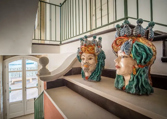 Palazzo Alfeo 4* 시라쿠사